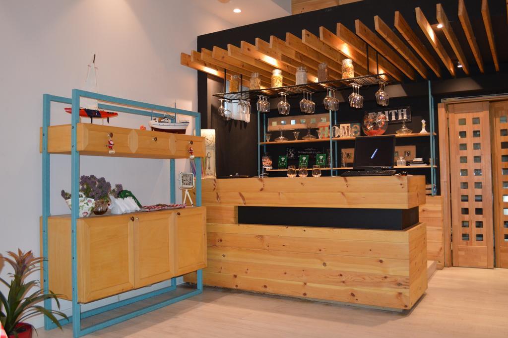 二号舒适酒店 地拉那 外观 照片